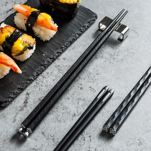 5Pairs-Set-Japanese-Non-Slip-Chopsticks-Korean-Home-Hotel-Restaurant-Portable-Healthy-Food-Stick-For-Sushi-3