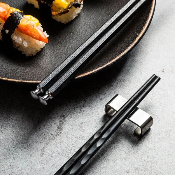 5Pairs-Set-Japanese-Non-Slip-Chopsticks-Korean-Home-Hotel-Restaurant-Portable-Healthy-Food-Stick-For-Sushi-4