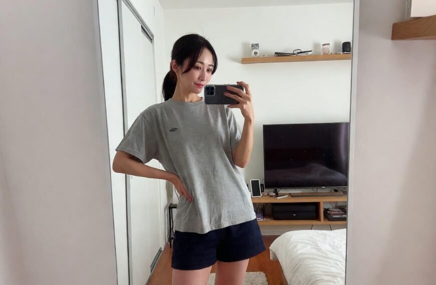 japanese women soft travel layering