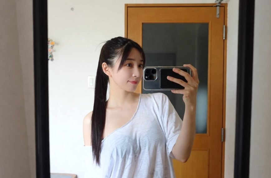 japanese women clean sportswear outfits